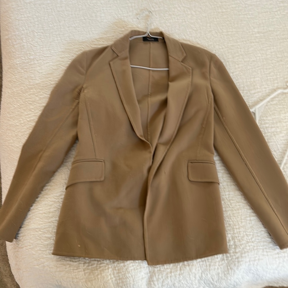 Theory unlined camel blazer 2